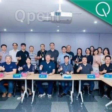 大模型浪潮迈入新阶段：从Pretrain到SFT | CCF C³