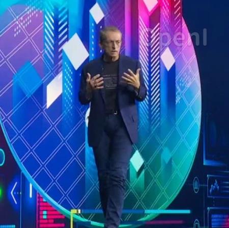 小芯片推动摩尔定律、迈向AI PC时代,英特尔CEO基辛格定调未来