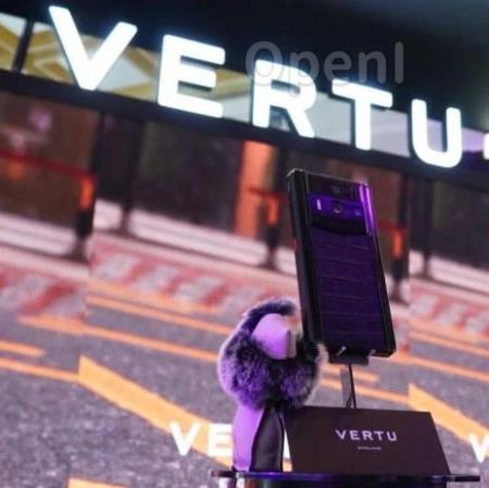 iPhone15没新意?VERTU新款「第二大脑」Web3手机,打造专属AI智能体