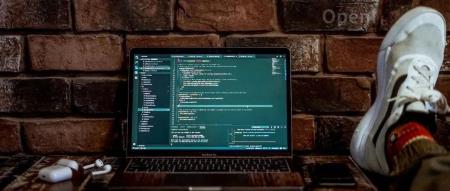 开源 ML 社区的新星，Kubeflow 正式成为 CNCF 项目