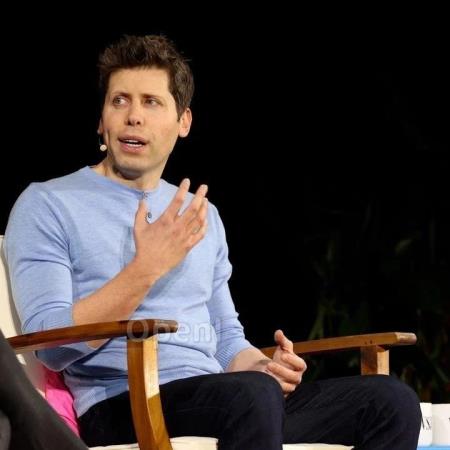 OpenAI管理层探讨AI未来展望:潜能、伦理与安全