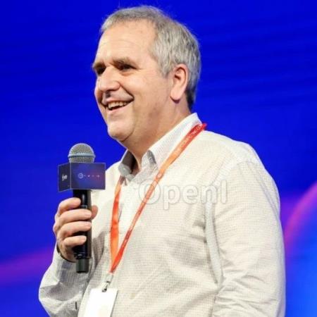 机器学习泰斗Michael Jordan最新报告:去中心化机器学习中的契约、不确定性和激励