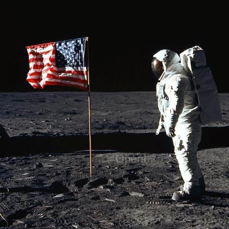 谷歌AI鉴定美国登月照片是造假！把普京当场给整懵了…