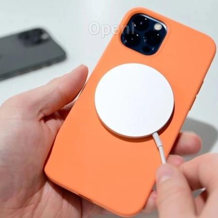 终于来了，Android 手机也能用上苹果 MagSafe 同款无线充