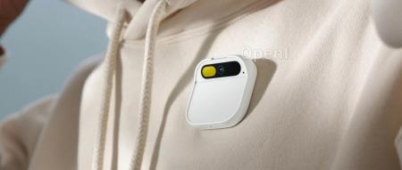 Sam Altman投资公司正式发布首款AI硬件!没有屏幕、可穿戴的Ai Pin,699美元