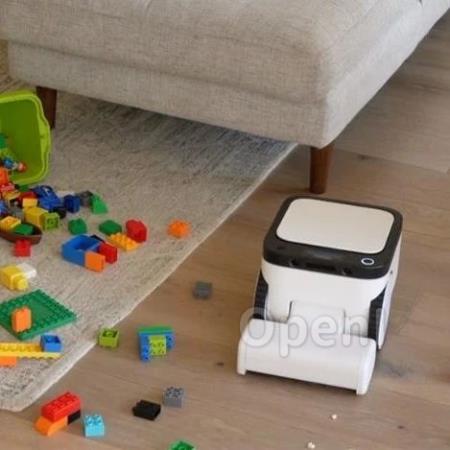 长相奇怪的扫地机器人,这是扫地机器人的未来吗