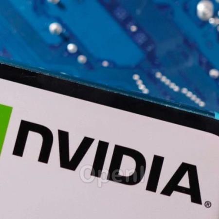 英伟达第三季度业绩创纪录,收入长两倍