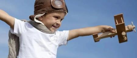 孩子喜欢飞机，于是我给她做了一个雷达