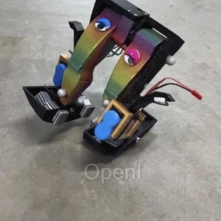 仅需一个驱动器就能实现双足机器人行走,Mugatu是如何做到的?