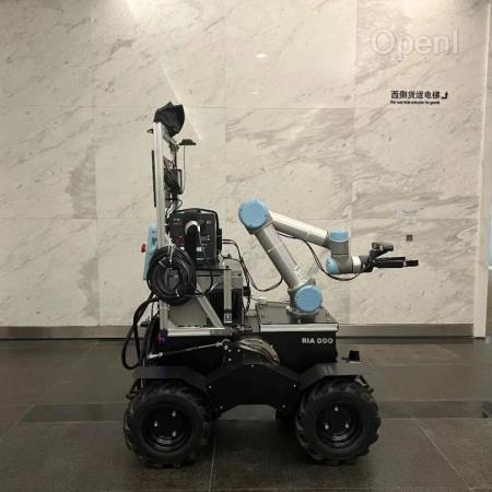 模块化+定制化，复合机器人为何成为研究大热门？