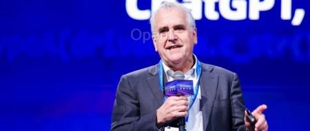 Michael Jordan:大模型在两个方向仍需“努力”