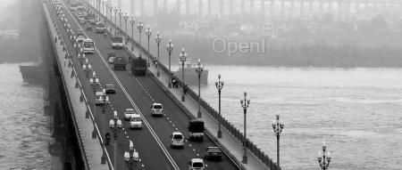 AI 裁员潮开始了：应用GPT-4不到一年，多邻国裁掉数千人