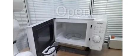 首个无师自通、泛化使用各种家具家电的具身三维图文大模型系统