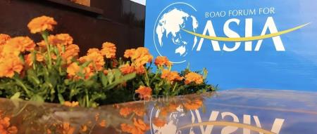 今年,中国AI大模型产业发展看这些