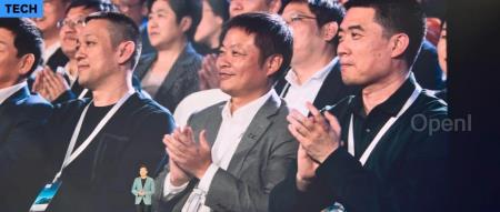 小米SU7正式发布!21.59万起,雷军造车不看友商脸色