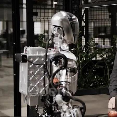 OpenAI机器人:懂人话、会干活,家务小能手