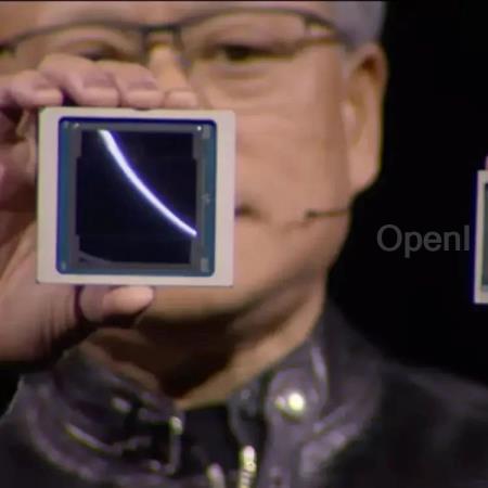 老黄炸场!深夜发布全球最强芯片B200!推理速度提升30倍