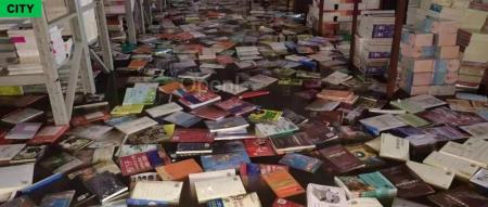 去年河北水灾的「泡水图书」迎来了意外「新生」| Feel Good 周报