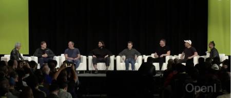 黄仁勋对话 Transformer 八子:大模型的起源、现在和未来