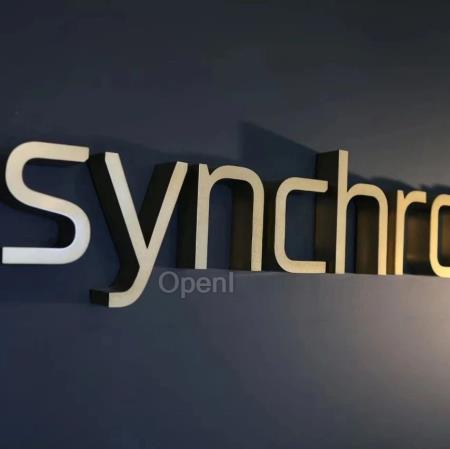 Synchron开启人脑芯片试验,挑战马斯克的脑机接口技术Neuralink