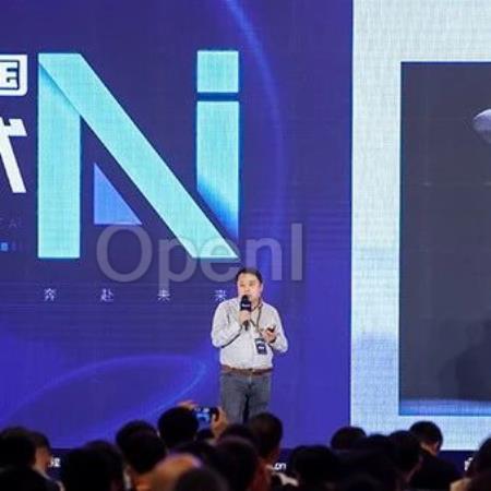 阿里通义实验室薄列峰:从兵马俑跳“科目三”到照片唱歌,四大框架让AI生成的人物活起来丨GenAICon 2024