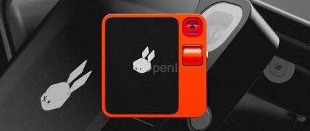 狂卖 10 万台的最火 AI 硬件，只是给 Android 应用造了个壳？