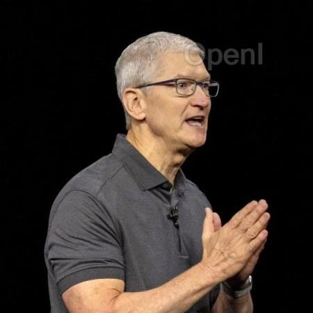 苹果启动AI云服务器计划，芯片直接用M2 Ultra