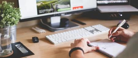 发布屡次截胡?OpenAI与谷歌携新版大模型再度交锋 | 大模型一周大事