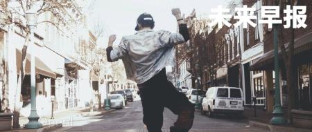 平价版Vision Pro或将于2025年年底面市/特斯拉今年裁员已超14%/华为Pura 70北斗卫星消息版现身华为官网