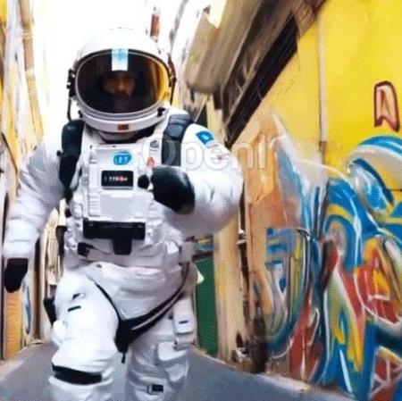 王者归来!AI视频巨头Runway深夜发布Gen-3,演示暴打Sora惊艳网友