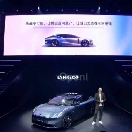 领克首款纯电车 Z10 亮相，3.5 秒破百，15 分钟充电 573 公里