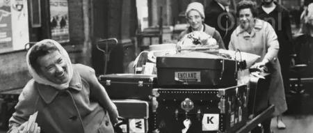 三万字深度对谈:为何 OpenAI 做不出革命性交互的产品?AI 是新的科技泡沫吗?