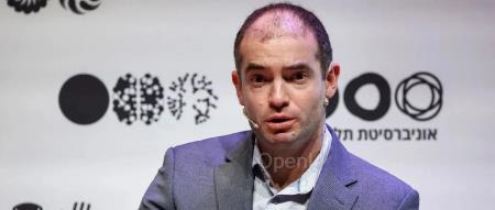 「安全智能」的背后,Ilya 究竟看到了什么?