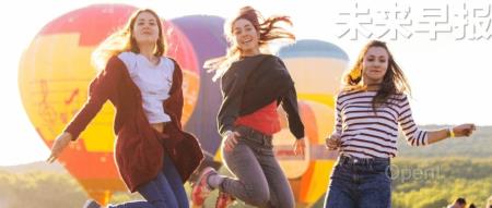 苹果将在明年1月对 Siri 进行大升级/首款华为鸿蒙人形机器人正在工厂检测验证/比尔盖茨预言未来每个人都会有自己的 AI 助理