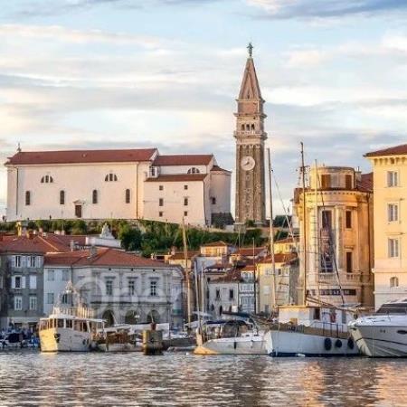 面壁 WAIC 新发布:新一代高效低能耗架构面壁小钢炮、一键开发大模型 APP 的全栈工具集