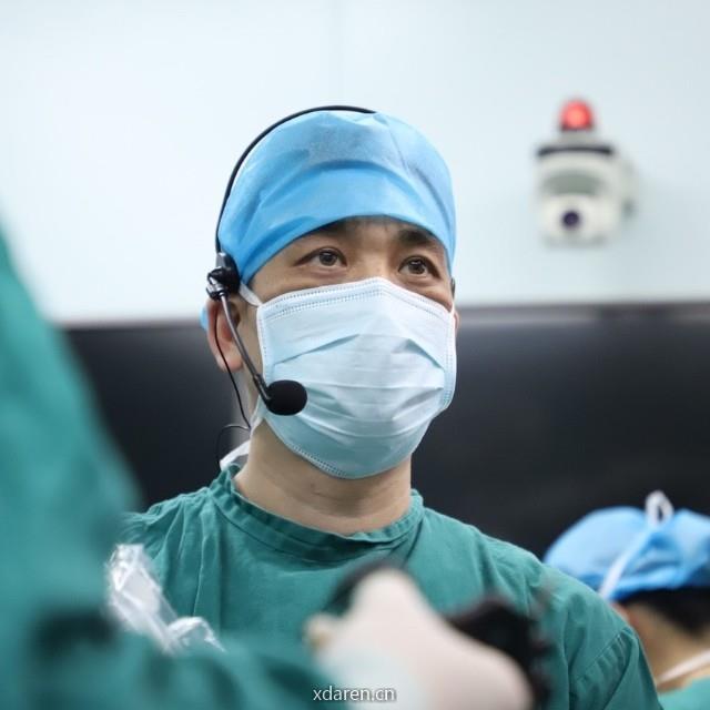 金望迅肝胆胰外科