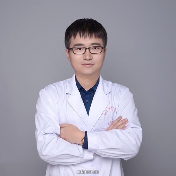 余威德眼科医师