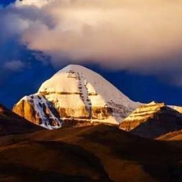 刚仁波切文化传播中心