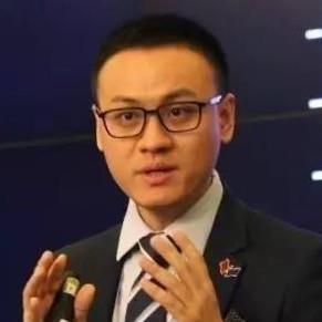 uncle莱斯利