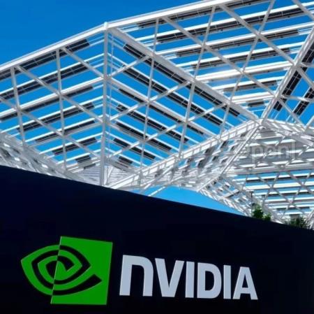 英伟达收入翻倍,股价却大跌8%,市值蒸发2000亿美金