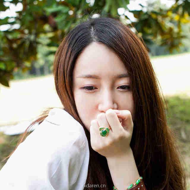 张咔咔的珠宝眼