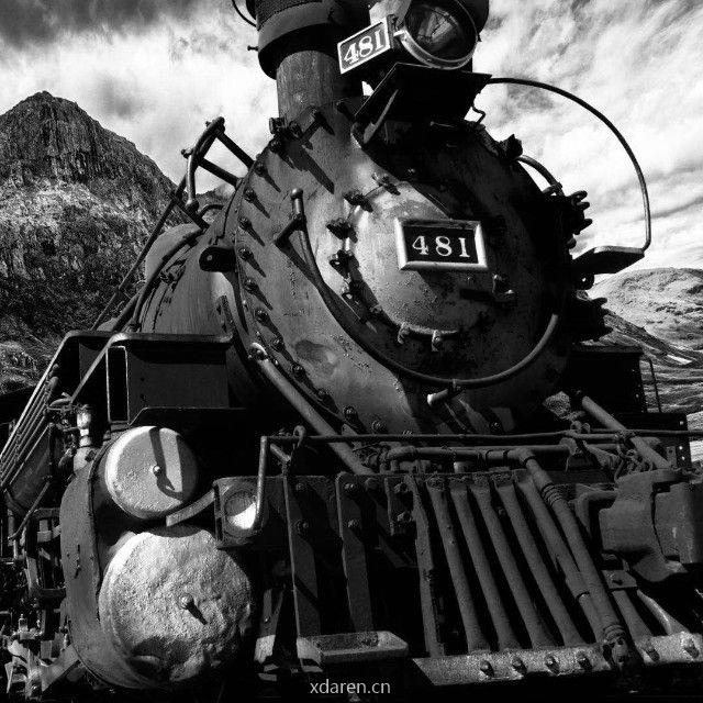 没有车首像的火车