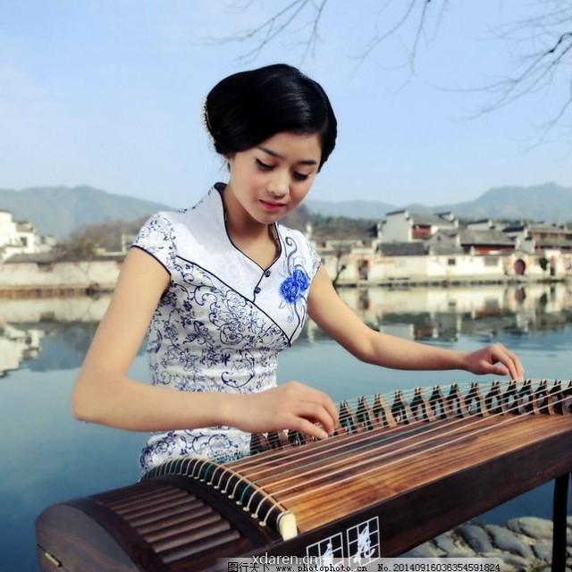 作家前线系列平台第一刊