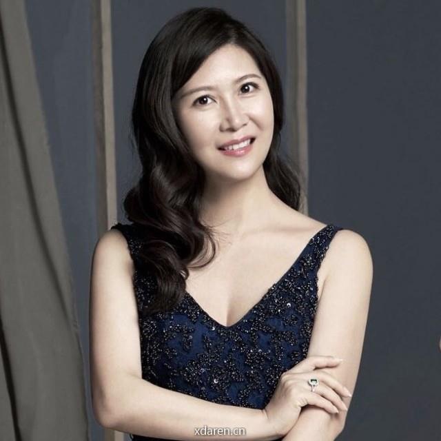 爱八爱买的Lady席