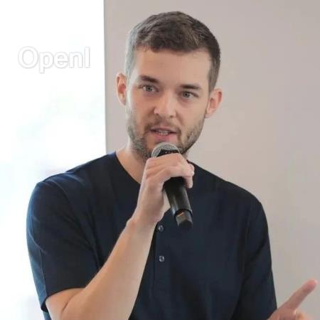 领英 AI 落地复盘:多 Agent 配合、端到端输出