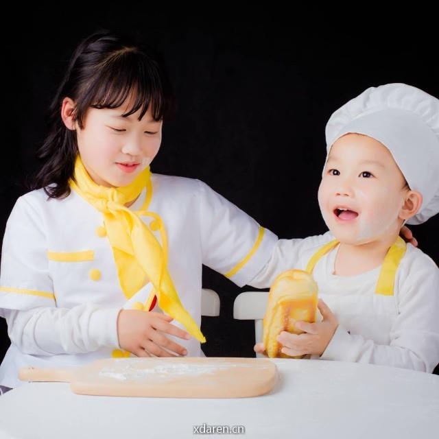 佩琪一家在成长