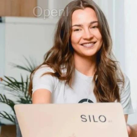 AMD 6.65 亿美元收购 Silo AI；Genie 击败 Devin、GPT-4，刚获 250 万美元融资丨AI情报局