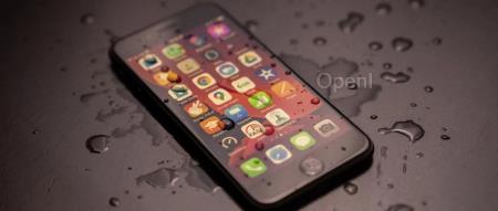 iPhone SE 4 用上 OLED 屏幕，LCD 永不为奴的时代终结