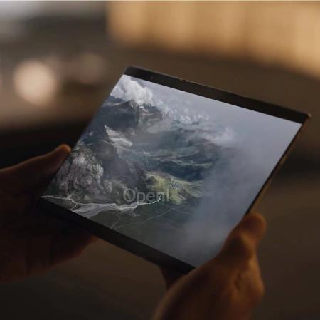 19999 元起!最大 10.2 英寸,最薄 3.6mm,这就是华为Mate XT 折叠手机