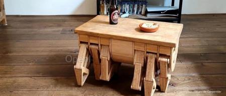 当代版木牛流马?国外网友造出「会走路的桌子」,引百万人围观